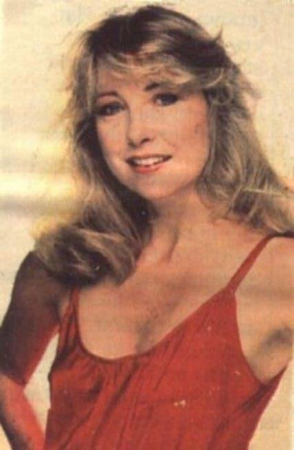 Teri Garr Pictures. 