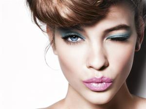 Barbara Palvin U L’Oréal Miss Candy campaign Spring 2012 