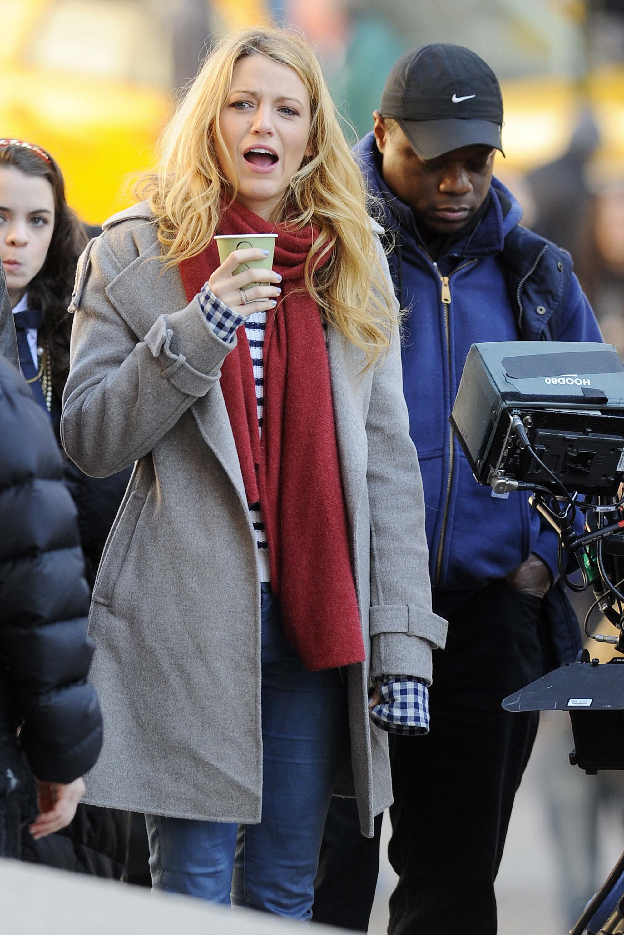 Blake Lively The Set of Gossip Girl in New York - October 11, 2012 