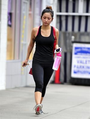 Brenda Song arrives at the gym in Studio City 11/29/12 