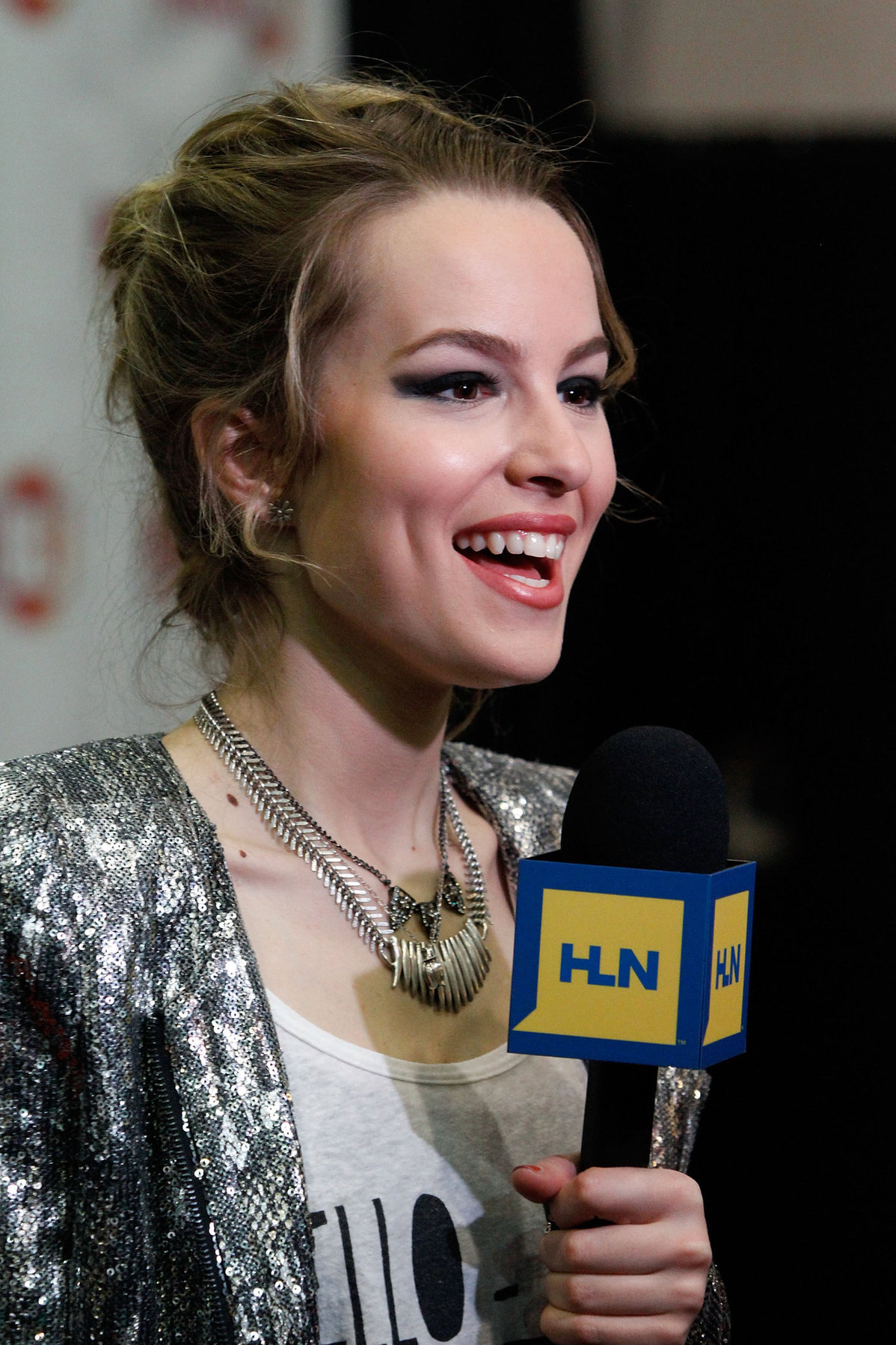 Bridgit Mendler