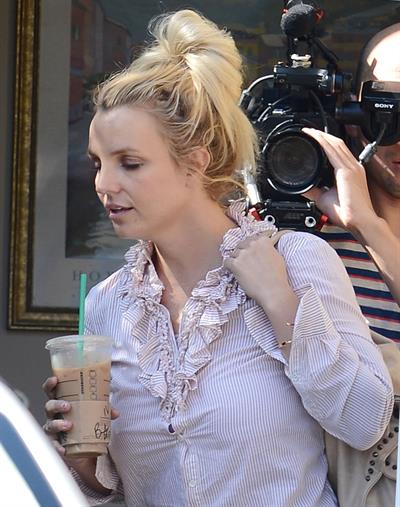Britney Spears leaving dance studio in Sherman Oaks, on October 24, 2013