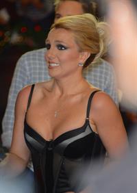 Britney Spears FOX's The Factor Season Finale results show in LA 12/20/12 