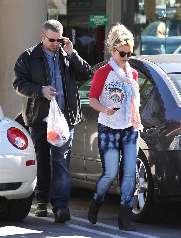 Britney Spears at a fast food restaurant in Calabasas 11/10/12 