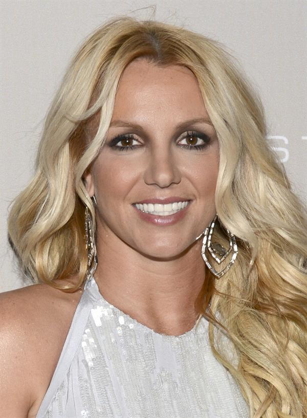 Britney Spears City of Hope Honor CEO Ben Malka with Spirit of Life Awards LA on October 10, 2012