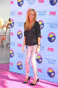 Cat Deeley - 2012 Teen Choice Awards in Universal City (July 22, 2012)