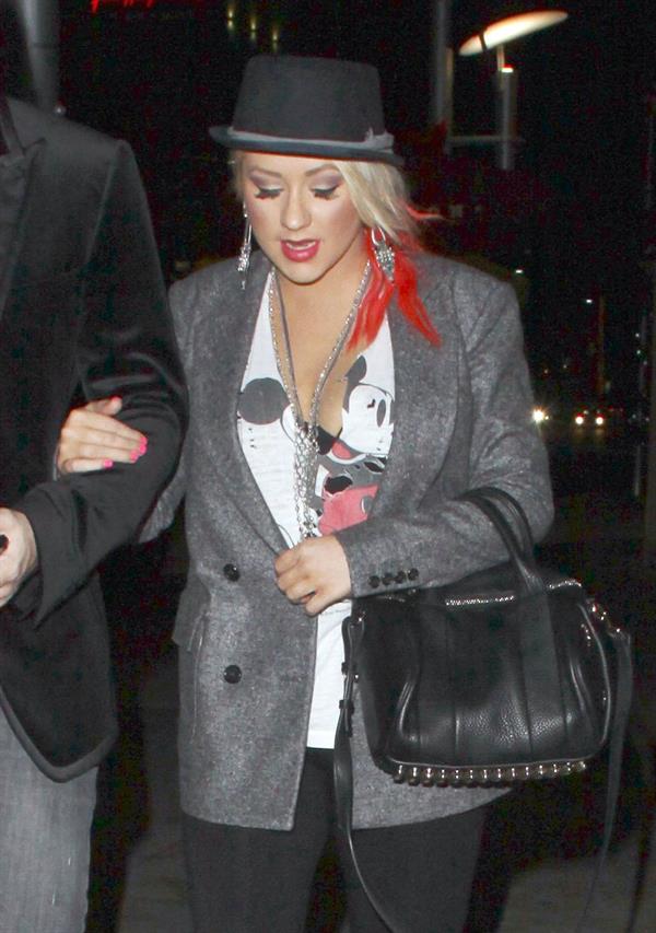 Christina Aguilera Spotted walking with Matthew Rutler in Los Angeles (November 16, 2012)