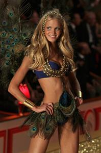 Erin Heatherton