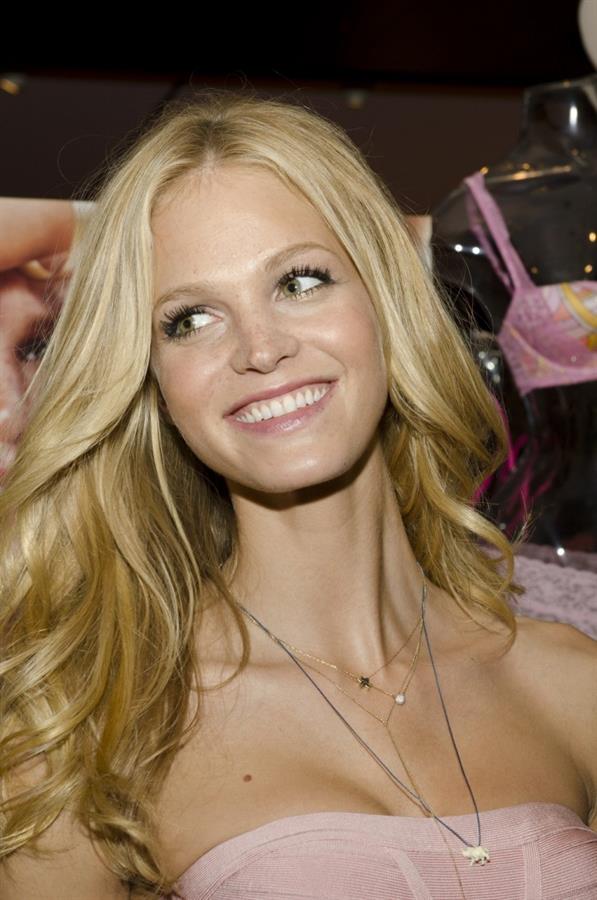 Erin Heatherton