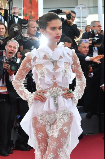 Sara Sampaio 2017 Cannes Film Festival