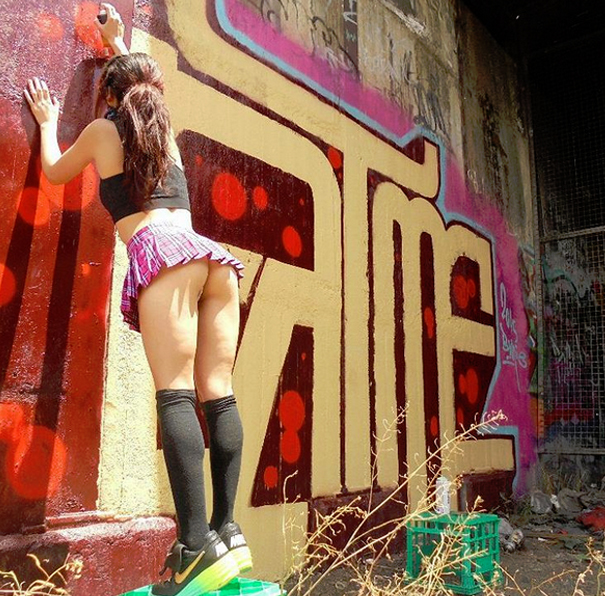 Staytrue Eatme Pictures  Staytrue Eatme is a professional graffiti artist in Australia and also enjoys making amateur porn videos in public. We at voyeurboss encourage and welcome her work with open arms. On her instagram page you will find lots of outdoor pics of her in g-strings or even fully nude. The nude ones however, are censored due to instagram's shithouse no nudity policy. Fuck you instagram you uptight cunts.
Yas Evans is part of the radical graffiti crew known as Buniehole Productions. You will see many of their fantastic as fuck work featured on her instagram page. Yas is a lovely chicky too and replies to all her fans on instagram unlike most of the other uptight broke ass instabitches on there.