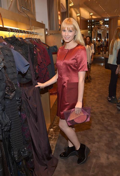 Claudia Lee Marc Jacobs Spring/Summer 2014 Collection Preview (October 18, 2013) 