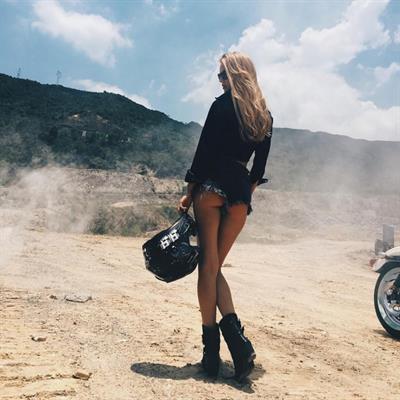 Alena Filinkova - ass