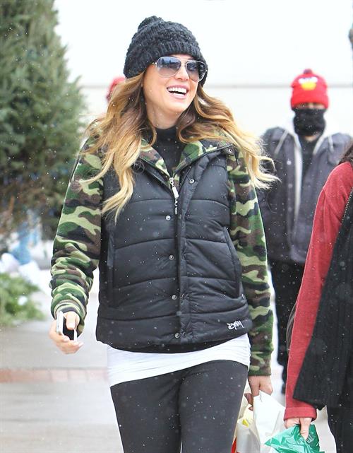 Daisy Fuentes Christmas shopping in Aspen 12/24/12 