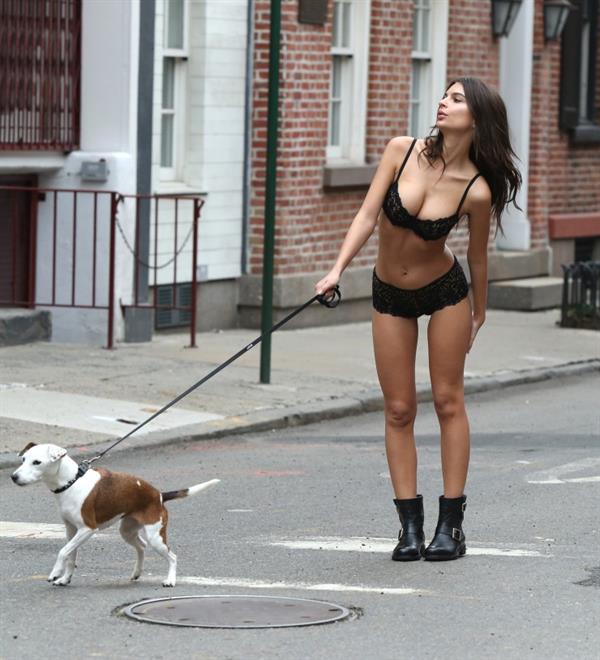 Emily Ratajkowski in lingerie