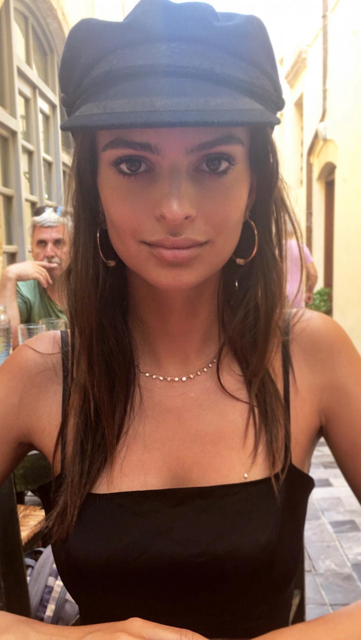 Emily Ratajkowski