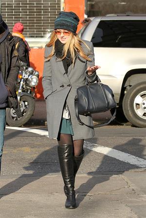 Dakota Fanning out and about in NY 11/28/12 