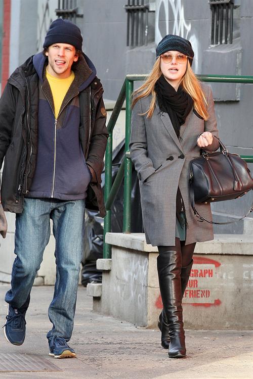 Dakota Fanning out and about in NY 11/28/12 