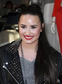 Demi Lovato Topshop Topman LA Grand Opening at The Grove in LA 2/14/13 