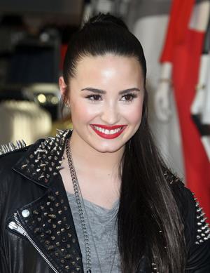 Demi Lovato Topshop Topman LA Grand Opening at The Grove in LA 2/14/13 