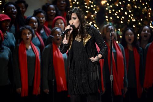Demi Lovato TNT Christmas 2012 @ the National bldg Museum in WA 12/9/12 