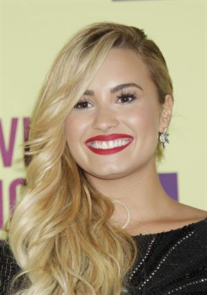 Demi Lovato - MTV Video Music Awards in Los Angeles - September 6, 2012