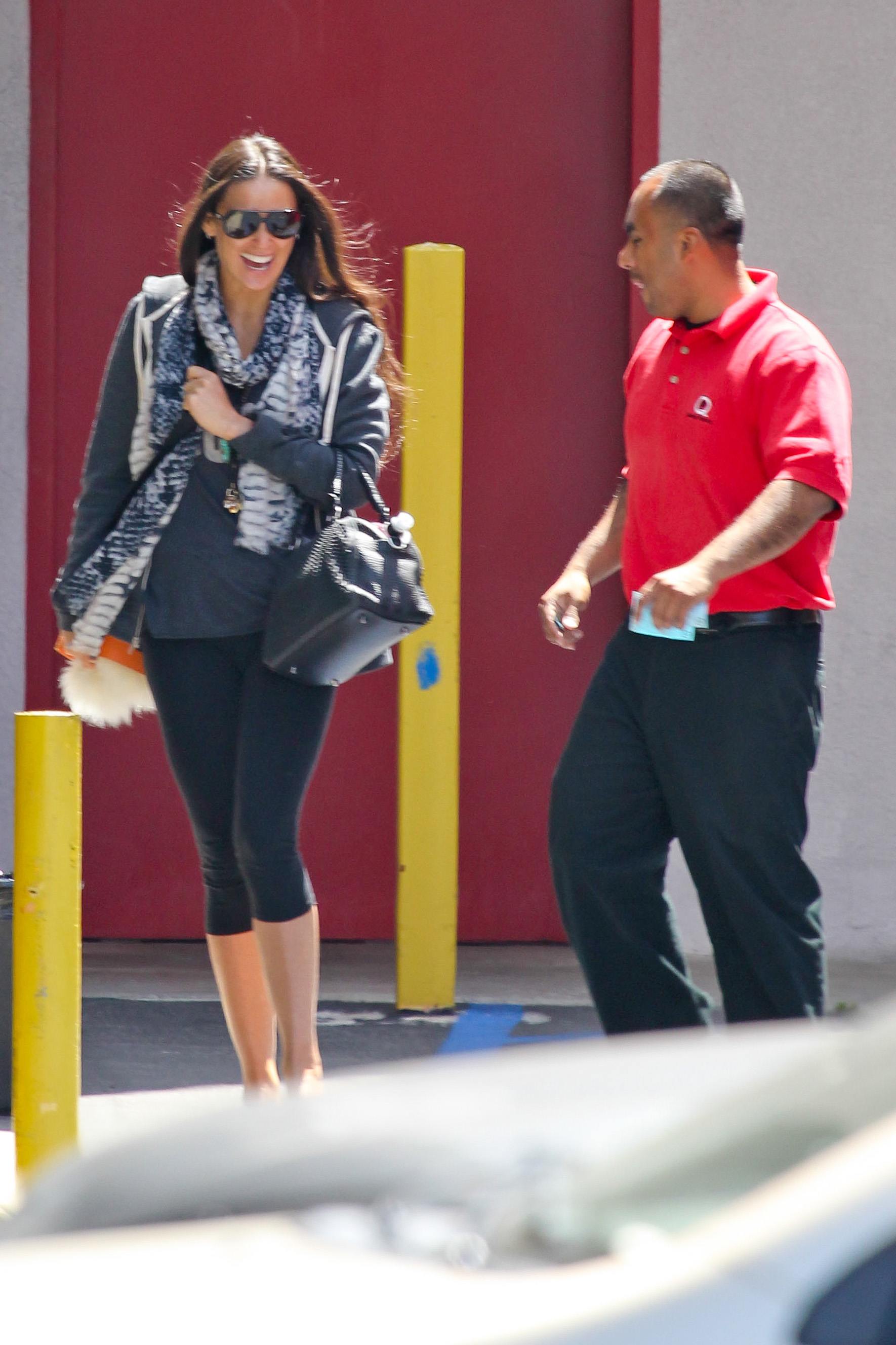Demi Moore Leaving her pilates class after a workout in Hollywood (May 15, 2013) 