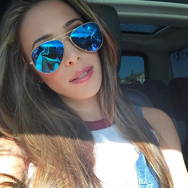 Sierra Dallas taking a selfie