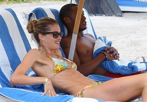 Doutzen Kroes bikini beach pictures in Miami August 16, 2012