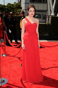 Elizabeth Gillies - Primetime Emmy Awards in LA Sept 15, 2012