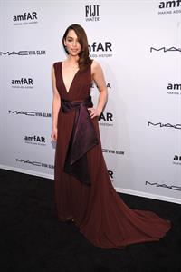 Emilia Clarke amfAR New York Gala To Kick Off Fall 2013 Fashion Week, Feb 6, 2013 