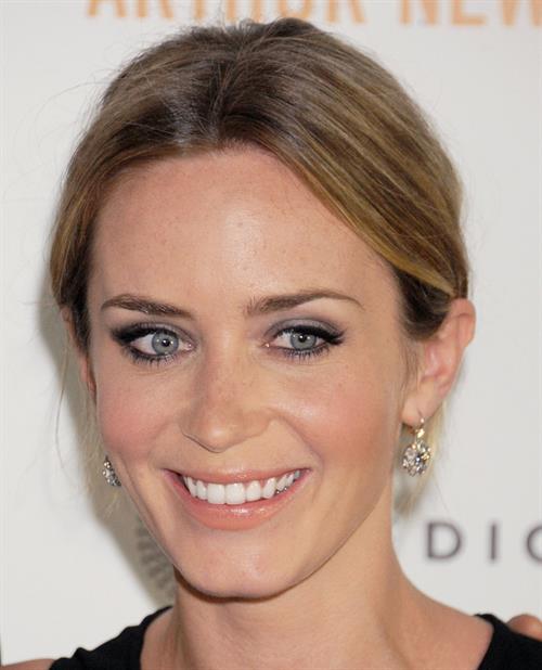 Emily Blunt  Arthur Newman  Los Angeles Premiere -- Hollywood, Apr. 18, 2013 