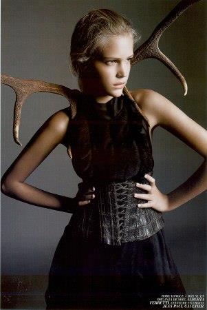 Esti Ginzburg Pictures Esti Ginzburg