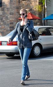 Emily VanCamp picks up some groceries at a Gelson's in LA October 6, 2012 
