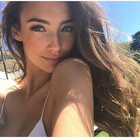 Lorena Rae in a bikini taking a selfie