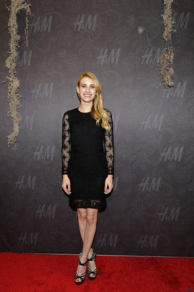 Emma Roberts – H&M Store Opening in New Orleans 11/15/13  