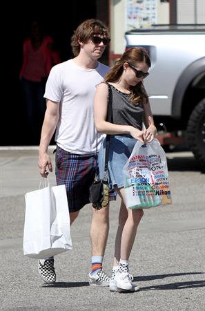 Emma Roberts - Spotted shopping at Samy's in Los Angeles (30.03.2013) 