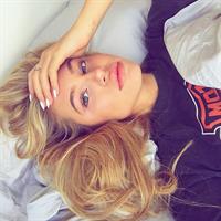 Meredith Mickelson taking a selfie