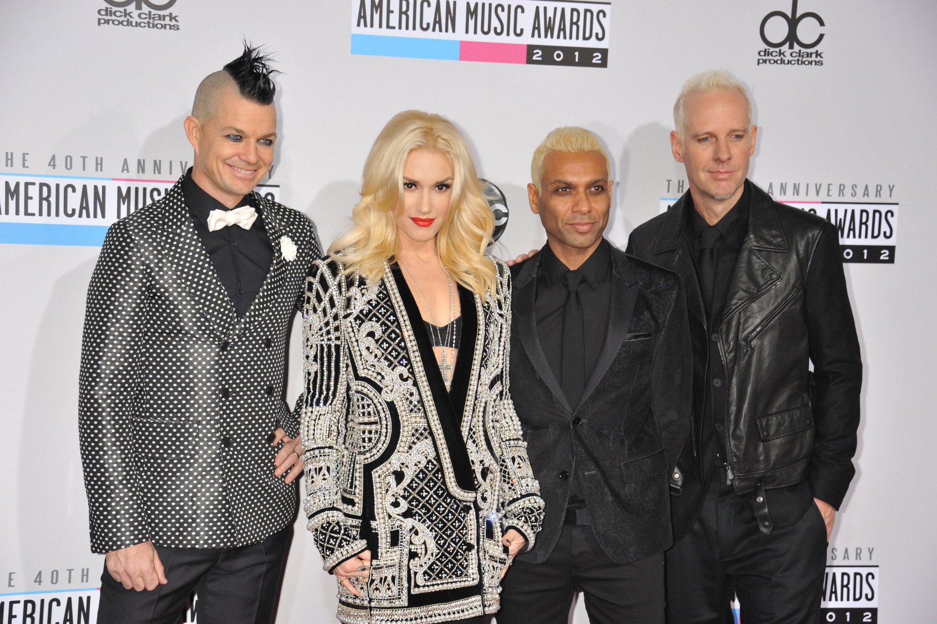 Gwen Stefani and No Doubt American Music Awards (November 18, 2012) 