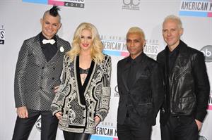 Gwen Stefani and No Doubt American Music Awards (November 18, 2012) 