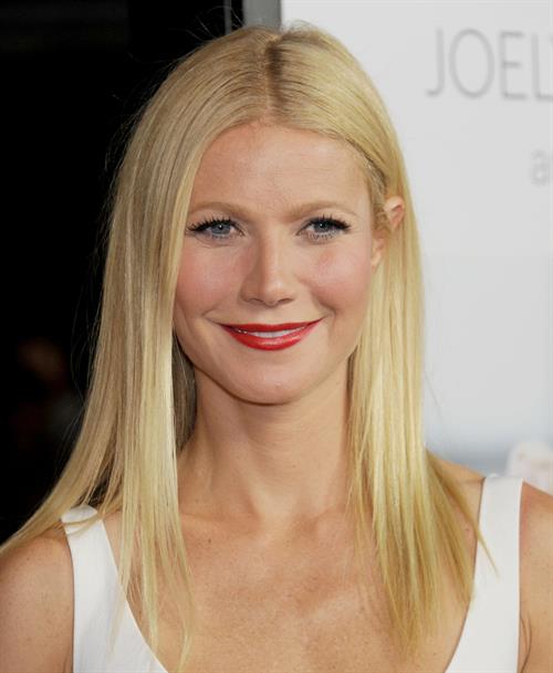 Gwyneth Paltrow  Thanks For Sharing  LA Premiere 9/16/13  