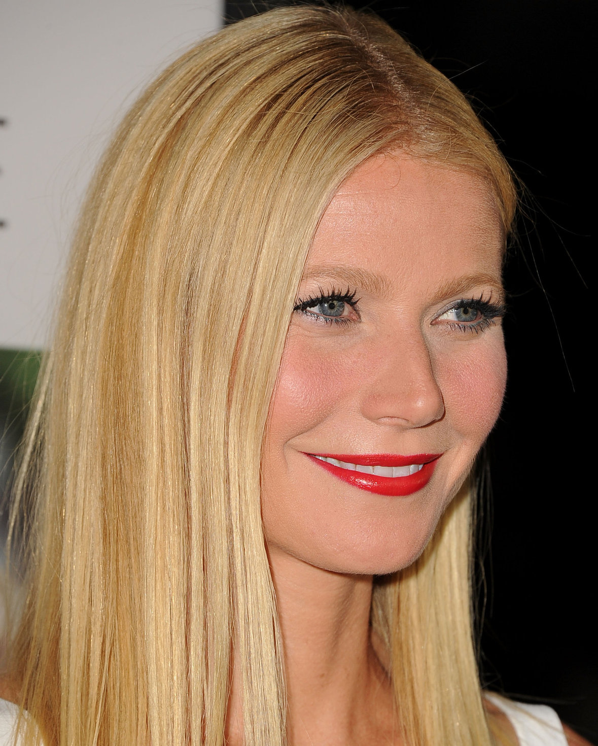 Gwyneth Paltrow Pictures Gwyneth Paltrow Thanks For Sharing LA Premiere 9/16/13