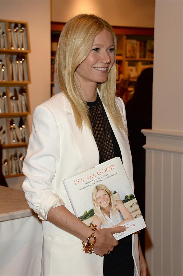 Gwyneth Paltrow Book signing at Williams-Sonoma in Beverly Hills on Apr. 5, 2013 