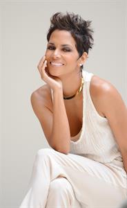 Halle Berry shooting a commercial for 5th Avenue Collection in LA on February 21, 2013