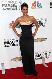 Halle Berry 44th NAACP Image Awards in LA - 01/02/13 
