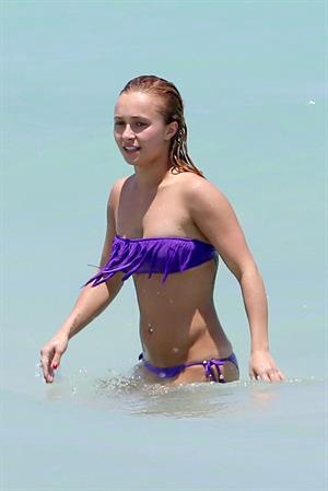 Hayden Panettiere 53Bikini candis at Miami Beach 12.05.13 