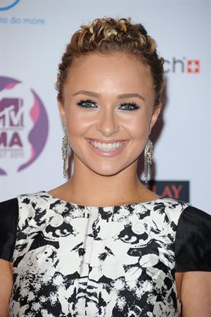 Hayden Panettiere - 2011 MTV European Music Awards  
