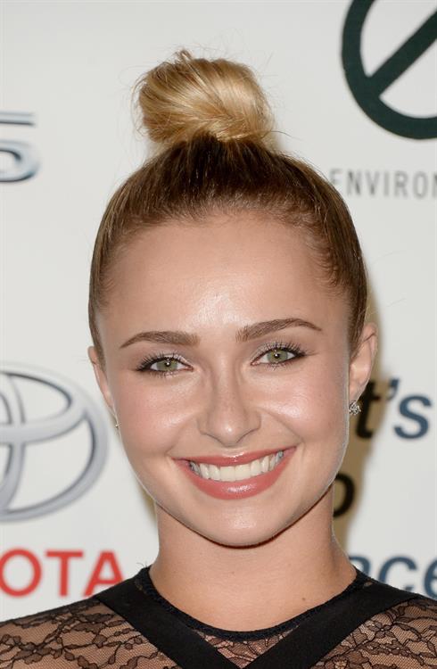 Hayden Panettiere 23rd annual Environmental Media Awards - Burbank - October 19, 2013 