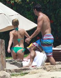 Hayden Panettiere Bikini In Cabo San Lucas July 3rd 2012