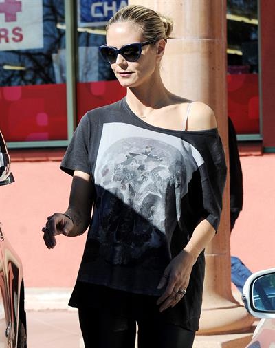 Heidi Klum Grocery shopping in Brentwood